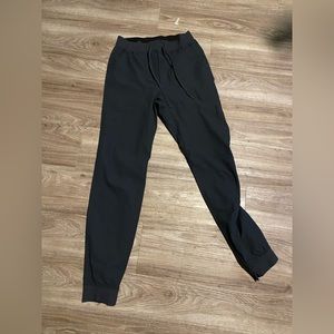 LuLu jogger